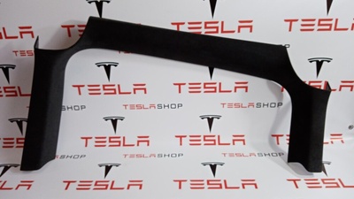105233406G накладка двери (крышки) багажника задней правой Tesla Model X 2020 1052334-06-G