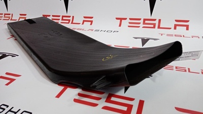 109089600A воздуховод Tesla Model X 2020 1090896-00-A