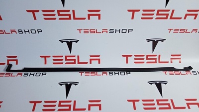 106901000B уплотнитель двери задней правой Tesla Model X 2020 1069010-00-B,1069010-00-C