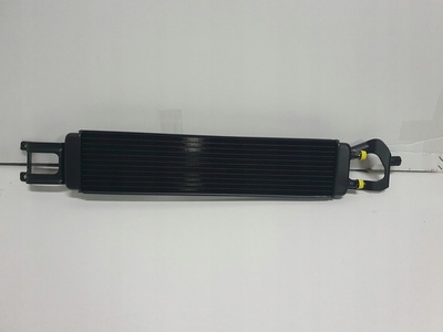 8U0121002B радиатор интеркулер audi rsq3 8u0145804c