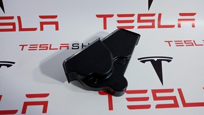 112013600A крепежная накладка двери Tesla Model X 2020 1120136-00-A