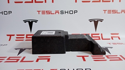 108975700B Сиденье заднее Tesla Model X 2020 1089757-00-B