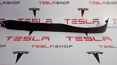107329400E Обшивка багажника правая верхняя Tesla Model X 2020 1073294-00-E