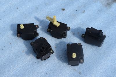 75622D Моторчик заслонки печки Volvo S60 2002 ,74933D,74935D,74931D,74932DMR