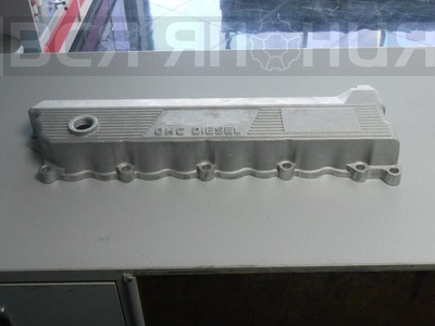 8971130252 Крышка клапанов ISUZU ELF 4HE1, 4HF1, 4HG1, 4HJ1 ISUZU ELF 8-97113-025-2/8-97113-025-3/8-97226-760-0/8-97113-025-1/8-97113-025-0