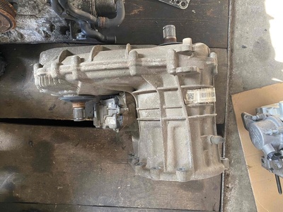 NFB0c2341011 Раздаточная коробка Porsche Cayenne 2012 NFB 0c2341011
