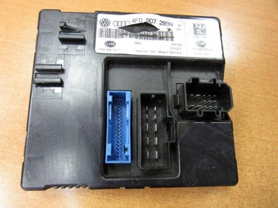 4F0907289N Блок бортовой сети Audi A6 4F/C6 2010