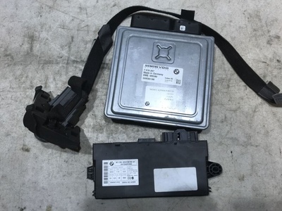 7576297 ЭБУ DME Блок управления bmw X5 E70