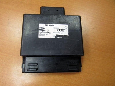 8K0959663D Стабилизатор напряжения Audi A4 B8/8K 2009