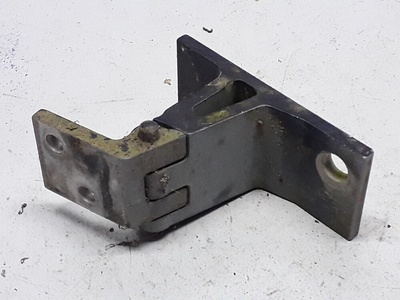 4d0831402 Петля двери Audi A8 D2/4D [рестайлинг] (1999-2002) 2000
