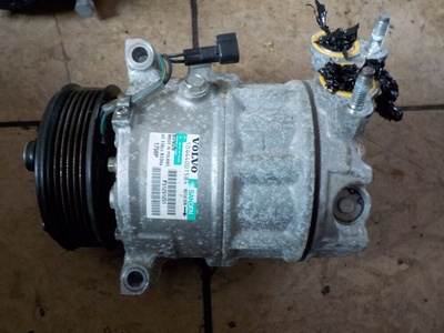 P31291251 volvo v40 ii компрессор кондиционера