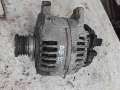 03g903016e Генератор Audi A4 2010