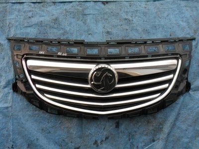 13238420CHROM opel - części insignia а решетка радиатора бампера передняя
