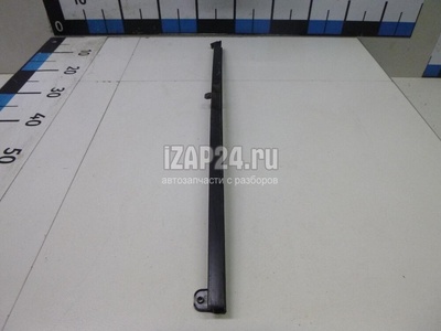 8172083e00 Направляющая стекла двери Suzuki Wagon R+(MM) (2000 - 2008)