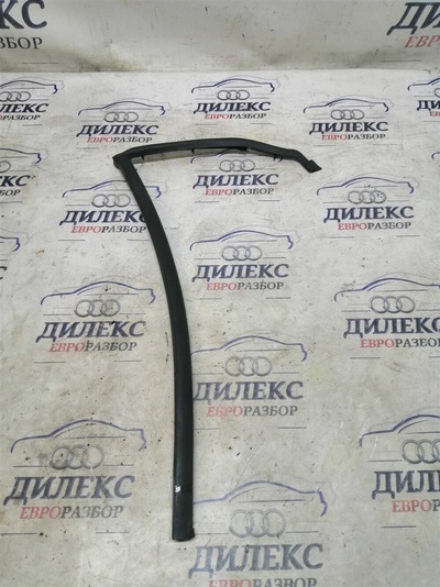 7l0839762d уплотнитель двери VW Touareg 2002-2010
