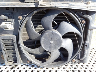 Вентилятор радиатора Citroen Xsara 2002