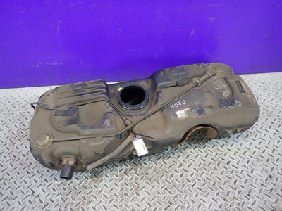 8910162J00 свифт mk6 3d 1 , 6 бак бачёк топлива 89101 - 62j00
