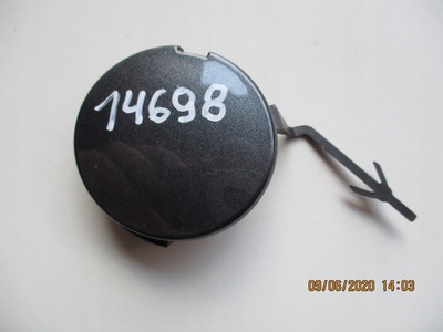 511807257R renault megane 3 рестайлинг заглушка фаркоп бампер передняя