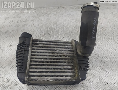 4F0145806R Радиатор интеркулера Audi A6 C6 (2004-2011) 2006