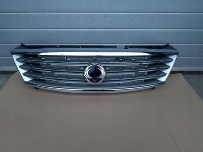 K7946108D00 решетка радиатора хромированная ssangyong rexton 13 -