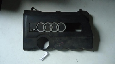 058103724C Декоративная крышка двигателя Audi A4 B5 1995