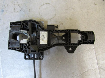 4L1837886F скелет ручки двери передней правой Audi Q7 4L 2012