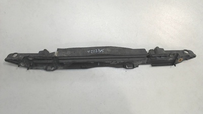 122410149 Кронштейн радиатора перед. левая=правая Toyota Auris E15 2006-2012 2008