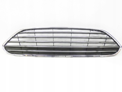32B105 форд фиеста mk7 13 - 17 решетка радиатора решётка решетка хромированная