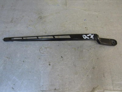 4L1955407A Щеткодержатель (поводок стеклоочистителя, дворник) Audi Q7 4L 2012