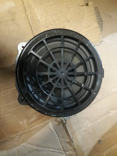 4L0035415E динамик Audi Q7 4L 2012