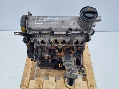 AXA двигатель volkswagen транспортер t5 2.0 8v 115km 77tyś