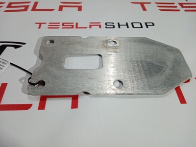 101765800A Накладка декоративная Tesla Model S 2012 1017658-00-A
