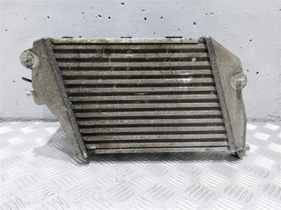 4E0145805D Интеркулер Audi A8 D3 2005 , 038906051B