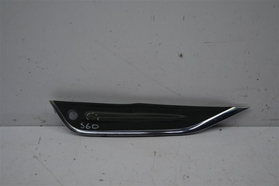 31323853 Накладка бампера VOLVO V60 рестайлинг 2013-2018
