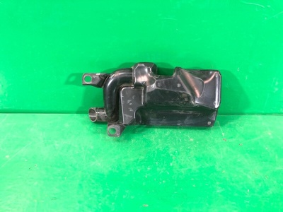 pe0113195 Резонатор воздушного фильтра MAZDA CX-5 CX5 1 2011-2016