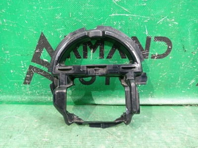 A2058880200 Кронштейн эмблемы Mercedes C-Class W205 2014-нв