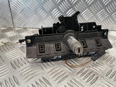 8D9827565 Замок багажника Audi A6 C5 рестайлинг 2001-2004 2003