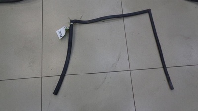 ALR6880 Уплотнитель двери задней правой верхняя часть Land Rover Range Rover 2 1994-2002 1994