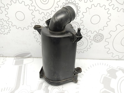 8Z0129607C Корпус воздушного фильтра Audi A2 8Z 2002 , 8Z0129620