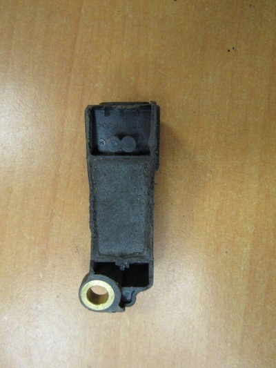 4B0959643B датчик удара Audi A6 4B/C5 2001