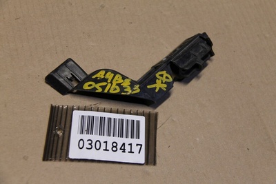 8K0807890A Кронштейн бампера заднего Audi A4 B8 2007-2015