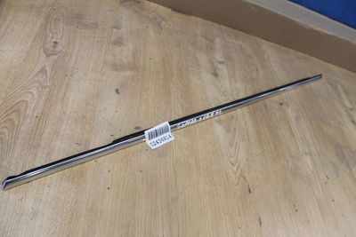 3T0837475A Накладка стекла передней левой двери Skoda Superb 3T 2008-2015