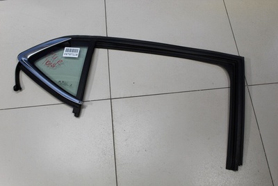 9677082680 Стекло двери задней правой Citroen C4 2010-