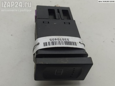 3B0959621C Кнопка обогрева заднего стекла Volkswagen Passat B5+ (GP) 2001