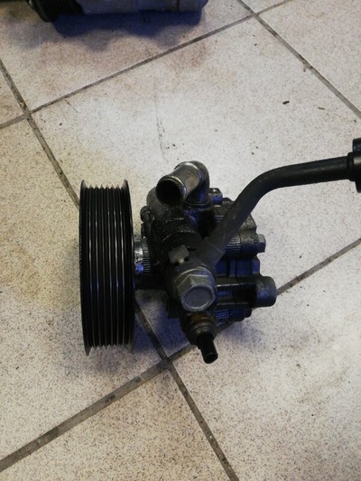 4431033150 насос гур TOYOTA CAMRY ACV40 2006