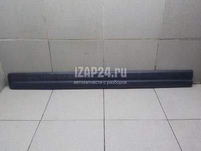 5HU15RXFAD Молдинг передней левой двери Chrysler Grand Cherokee (WH/WK) (2005 - 2010)