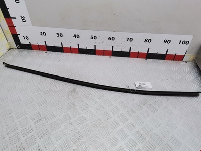 51337060235 Уплотнитель стекла двери BMW 3 Series (E90/91) (-) 2007 ,