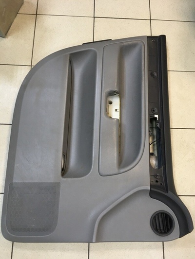 7L6867011EK Обшивка внутренней стороны двери Volkswagen Touareg 2003 , 7L6867011AE