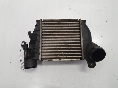 1J0145803S seat леон i радиатор интеркулер 1.8t