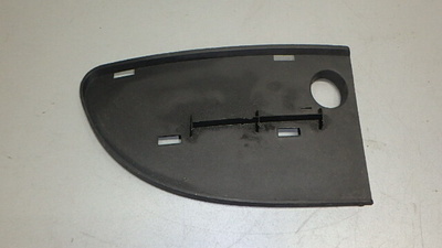 7700426527 renault megane i решётка бампера левая 7700426528
